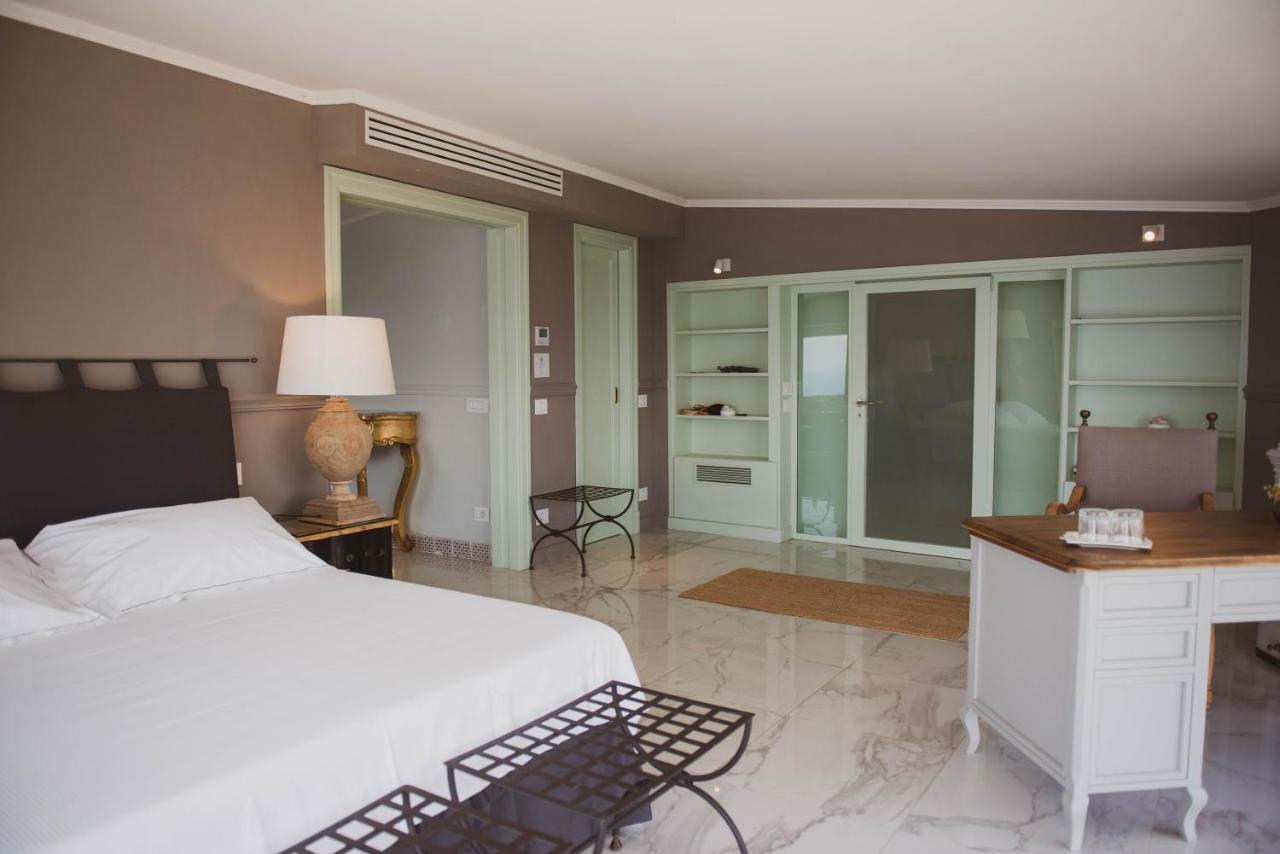 تيراتشينا La Librata Boutique Hotel المظهر الخارجي الصورة
