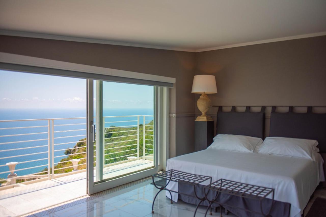 تيراتشينا La Librata Boutique Hotel المظهر الخارجي الصورة