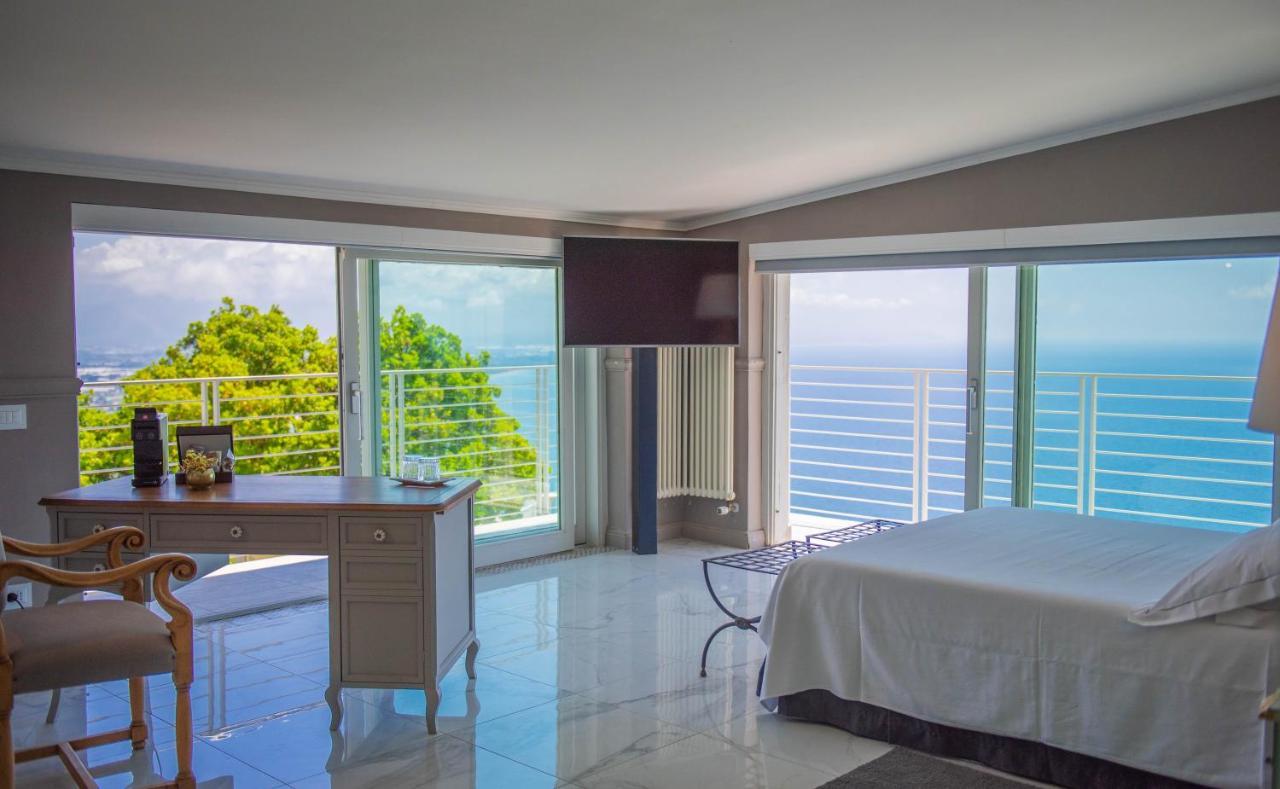 تيراتشينا La Librata Boutique Hotel المظهر الخارجي الصورة